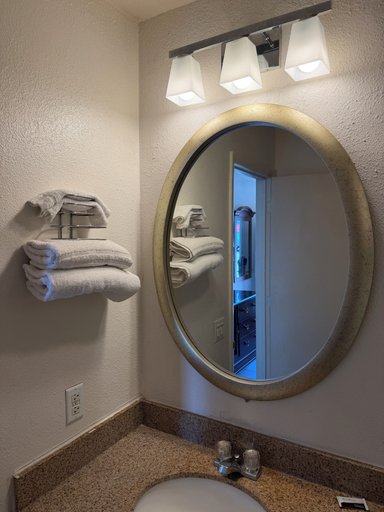 Bathroom 4, Travel Inn, Guilford