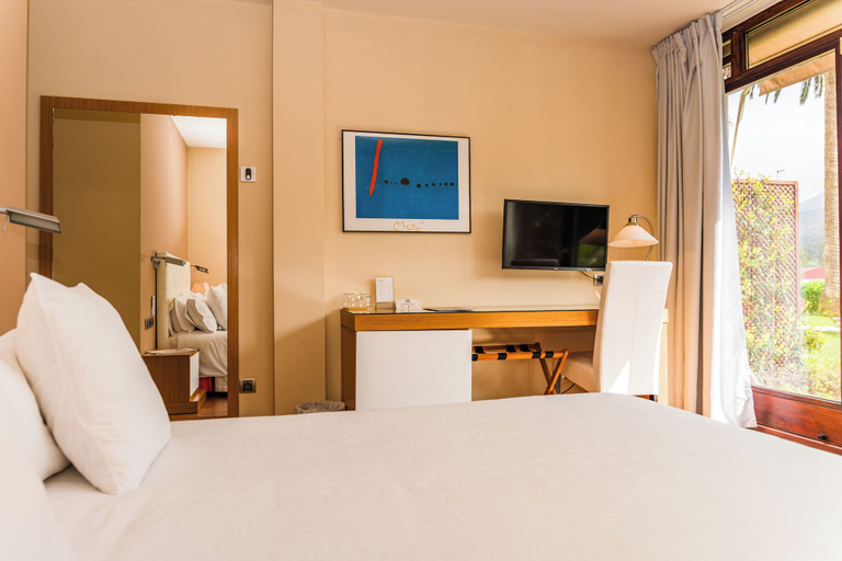 Bedroom 3, Indiana Boutique Hotel, Asturias