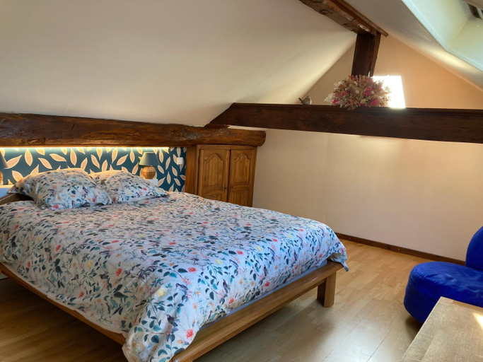 Bedroom, Sous le bon Toit, Ain