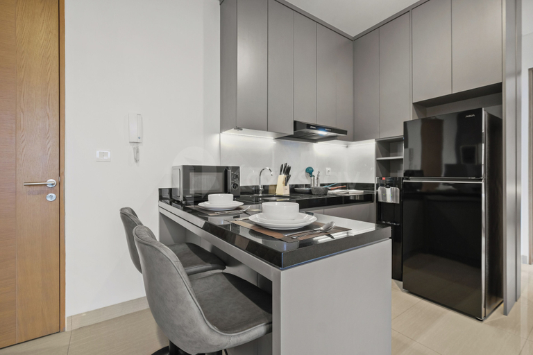 Dining room 3, Cerova by Kozystay - Sudirman, Jakarta Selatan