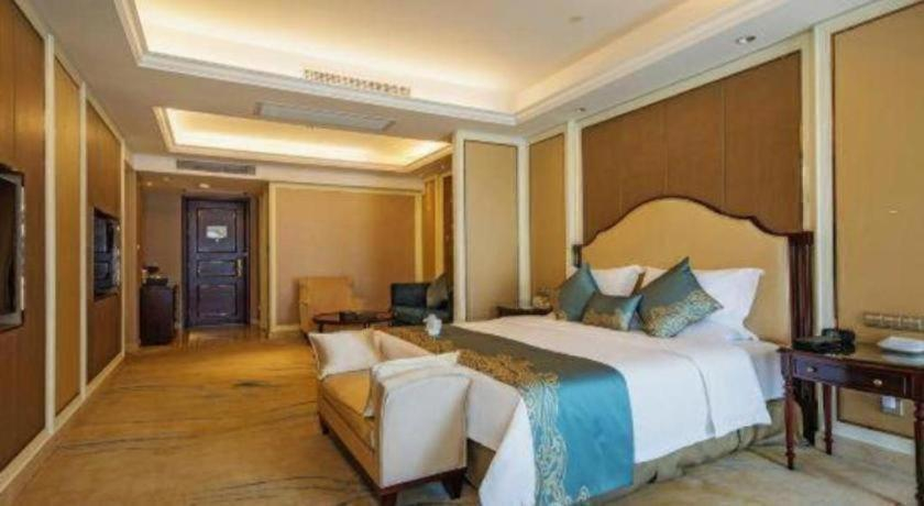 Bedroom 3, Grand Palace Resort, Jiaxing