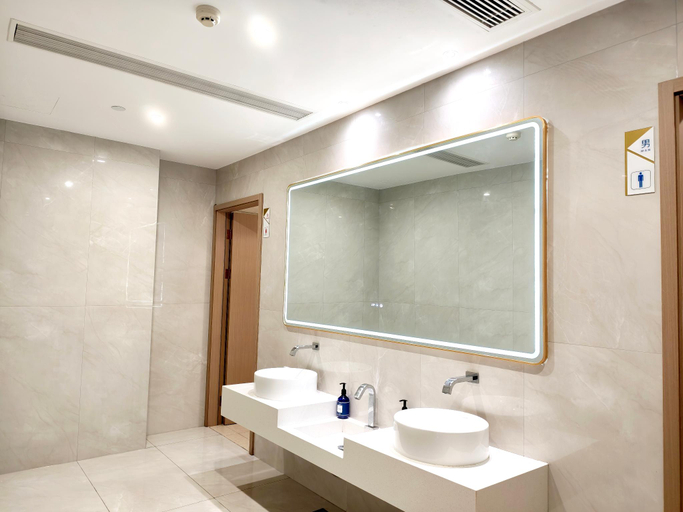 Bathroom 3, Starway Hotel Xiangshan Gang Road People's Square, Ningbo