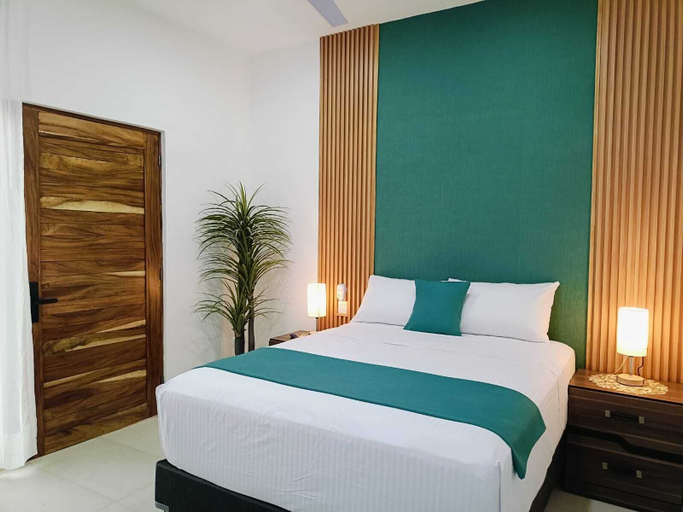 Room 1, Punta Colibrí, Dist. Pochutla