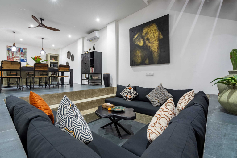 Living area 5, Villa Alexine, Badung
