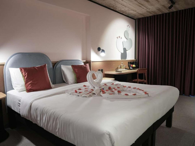 Bedroom 3, Ibis Styles St. Paul's Bay Malta, Saint Paul's Bay