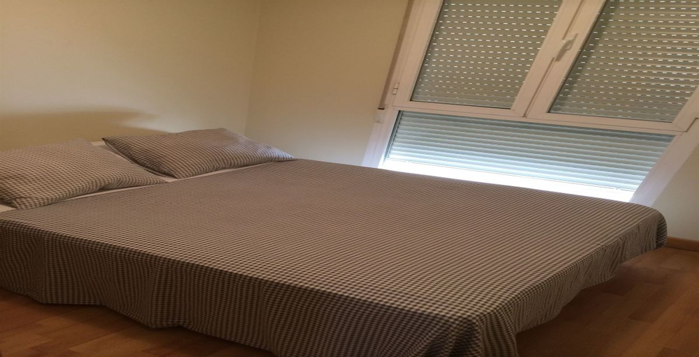 Bedroom 2, Fuencarral Apartments, Madrid