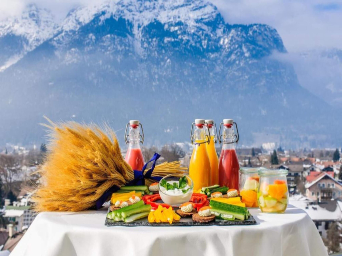 Primary image, 2 person holiday park home in Garmisch-Partenkirchen, Garmisch-Partenkirchen