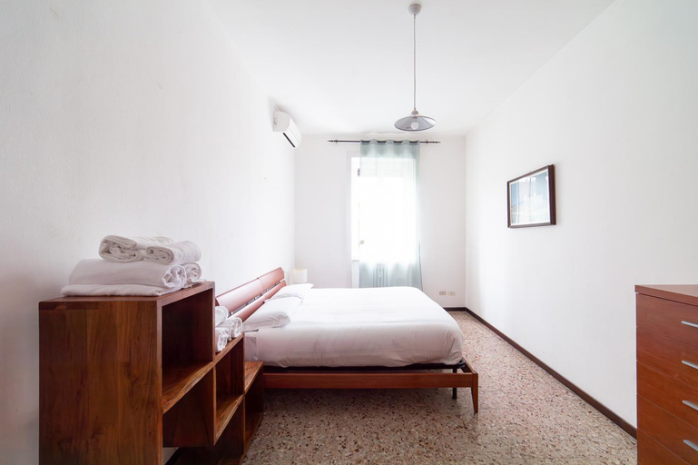Bedroom 4, Darsena Navigli A, Milano