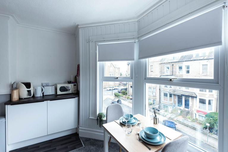 Dining 5, The Bay by Guestz, Lancashire