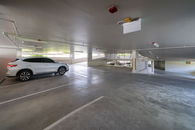 Parking, Canvas Condo New 2BR Near Beach 111-80, Pulau Phuket