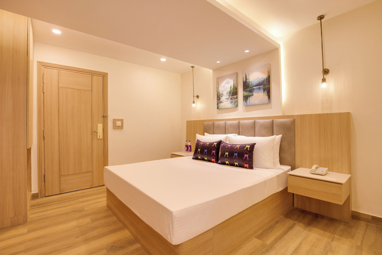 Room 4, Keys Prima by Lemon Tree Hotels, Kempty Road, Mussoorie, Dehradun