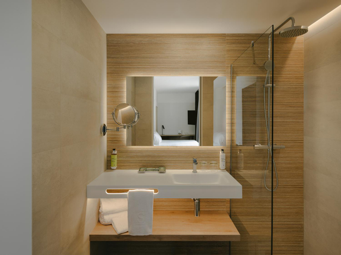 Bathroom 3, Sercotel Valencia Ruzafa, Valencia