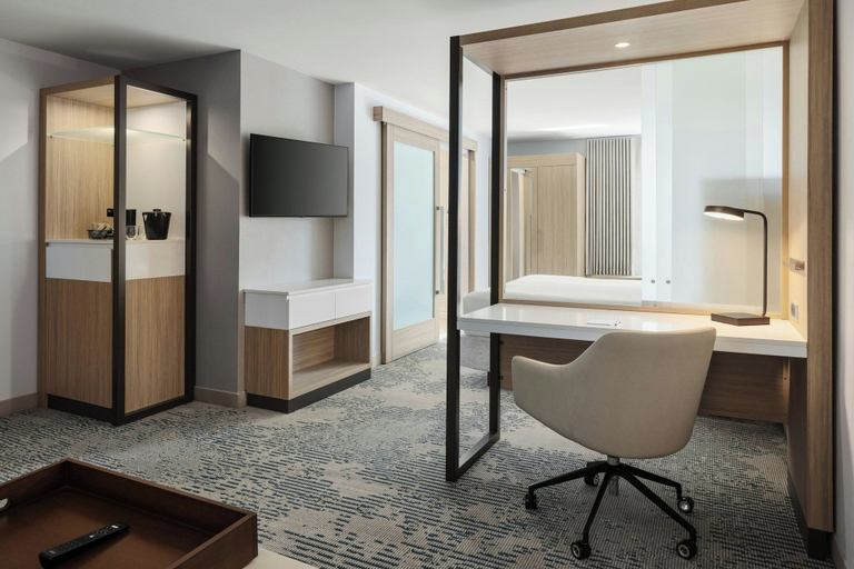 Room 5, Springhill Suites By Marriott Madison Fitchburg, Dane