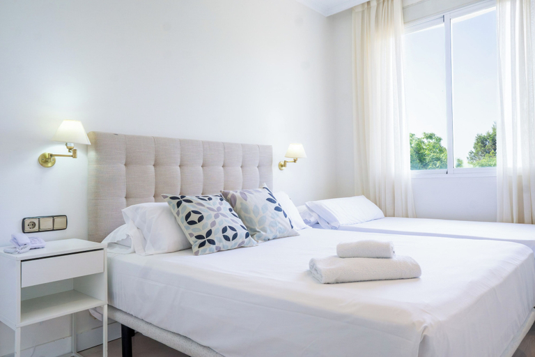 Bedroom 4, Checkin Valencia Ciscar, Valencia