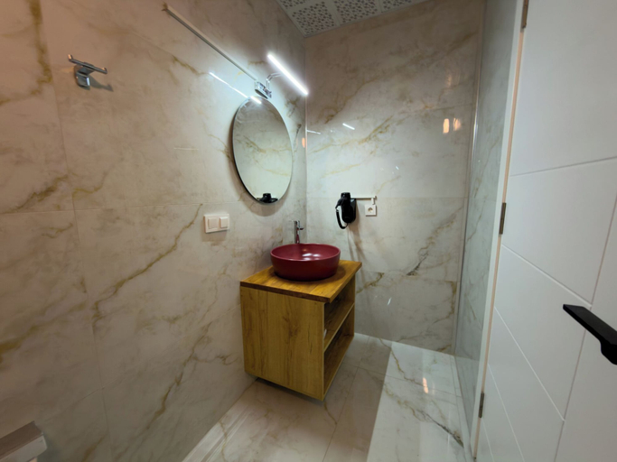 Bathroom 2, Ermet Homes Apart, Köyceğiz