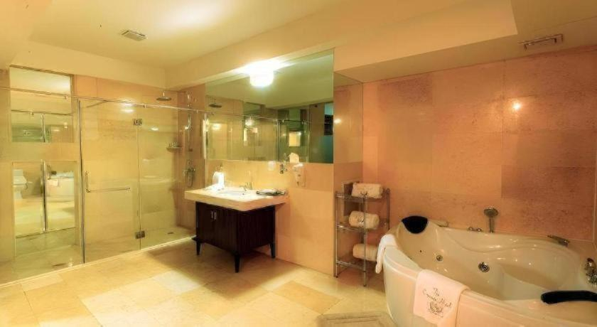 Bathroom 5, The Corporate Hotel and Convention Centre, Ulan Bator