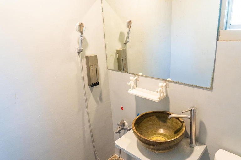 Bathroom 2, 五十旅居, Pingtung