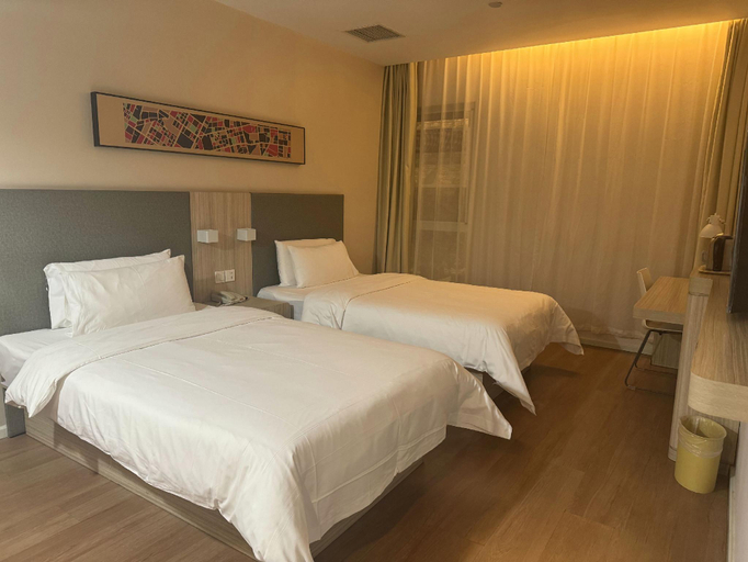 Bedroom 3, Hanting Hotel Pingdingshan Railway Station, Pingdingshan