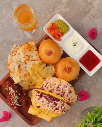 Breakfast meal, Ocabique Planet Hotel, Obio/Akp