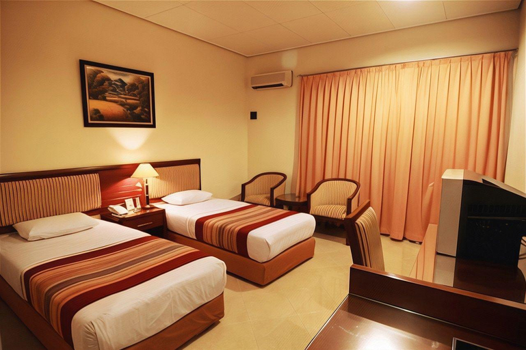 Bedroom 2, Hotel Indah Jaya Solo, Solo