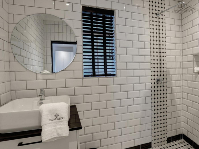Bathroom 3, Cloverleigh Guest House, Eden