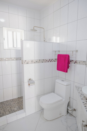 Bathroom 5, Perfect 1-bedroom-apartment 2 km From Eagle Beach