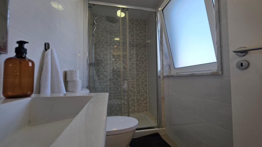 Bathroom 3, A Proa do Moliceiro - Beira Ria Apartments, Aveiro