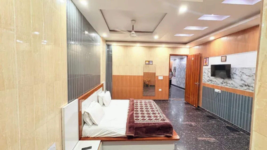 Room 3, Fabhotel Rc Residency, Gautam Buddha Nagar