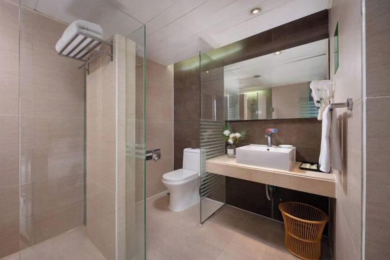 Bathroom 4, Wings Hotel, Guangzhou