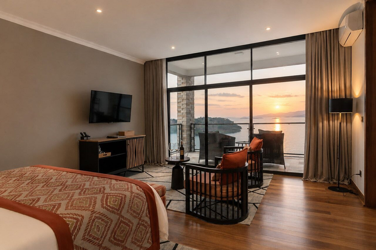Bedroom 3, LUX* Lake Kivu, Karongi