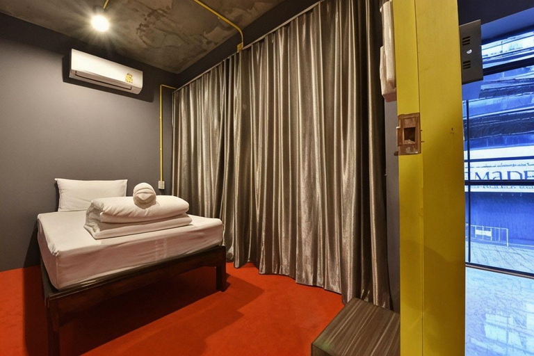 Bedroom 3, 248 Street Hostel (Rooftop Bar and Pool), Muang Chiang Mai
