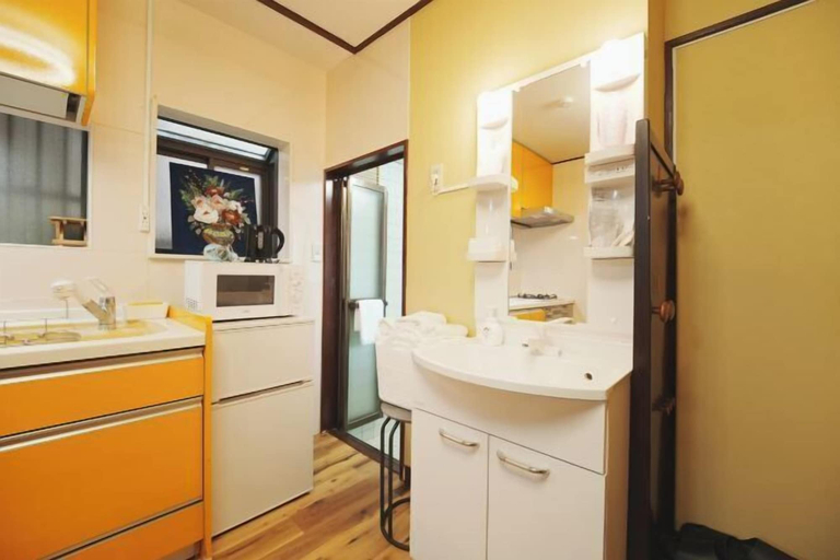 Private kitchen 2, A quiet cottage 6 minutes from Komagome Station, Kita