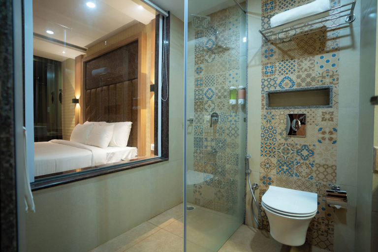 Bathroom 5, Hotel Supriya International Sirsi, Uttara Kannada