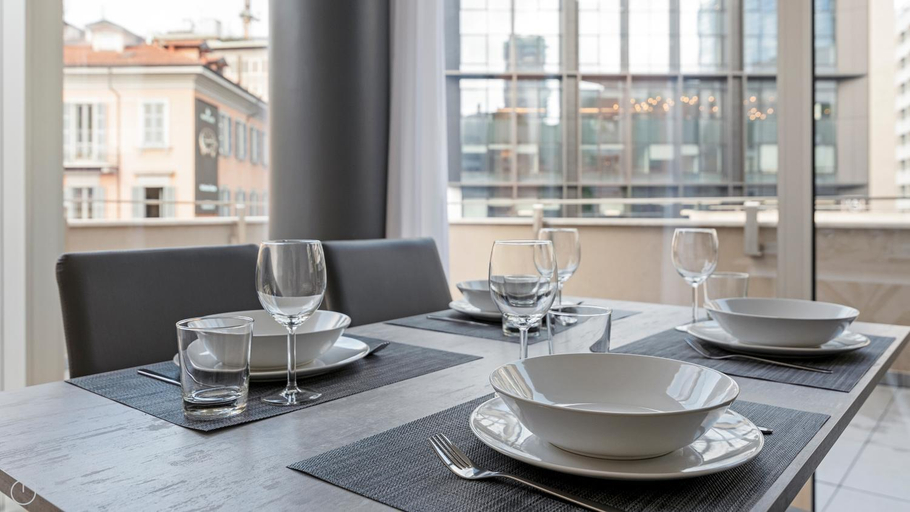 Food & Drinks, Italianway Comfort - Capelli 2, Milano