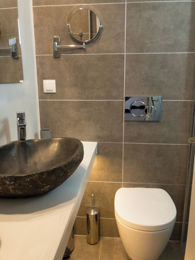 Bathroom 5, Golden Sun Hotel, South Aegean