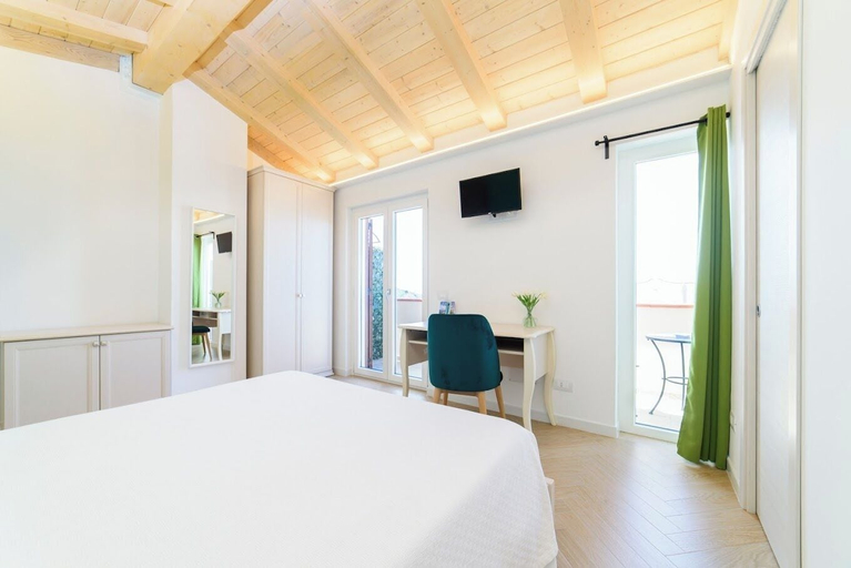 Bedroom 2, Antico Portone, Salerno