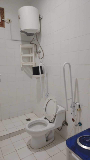 Bathroom 4, Al Eairy Trading Group Company Limited 5, Al Ahsa