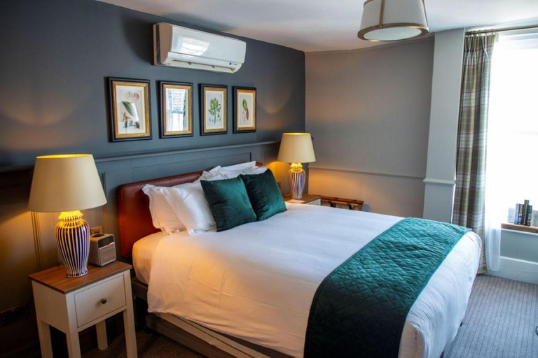 Bedroom 2, The Crown And Thistle, Oxfordshire