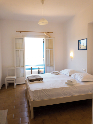 Bedroom 4, Golden Sun Hotel, South Aegean