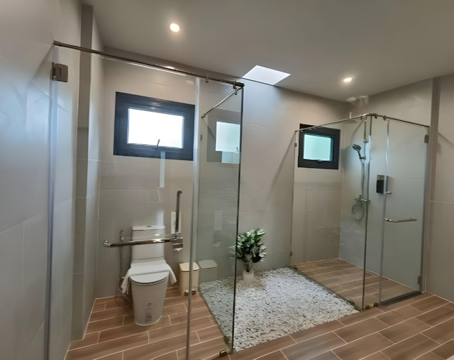 Bathroom 4, Supalai Pasak Resort and Spa, Kaeng Khoi