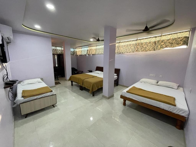 Room 5, BMR BALA LODGE, Kurnool
