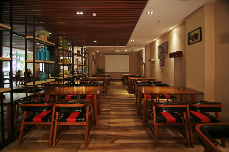 Food & Drinks 2, ホテル(), Foshan