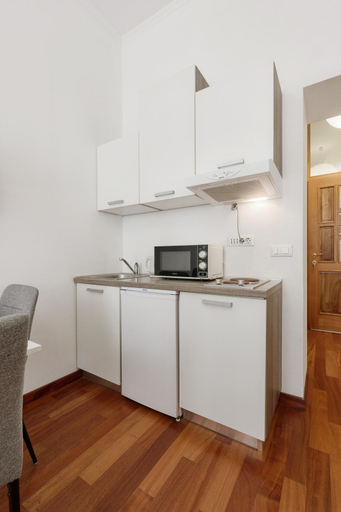 Others 3, Mezzanine Apartment, Zagreb center by Irundo, Zagreb