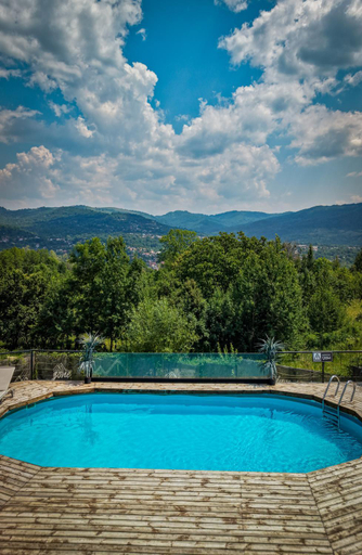 Sport & Beauty 5, Moon Village Comarnic, Comarnic
