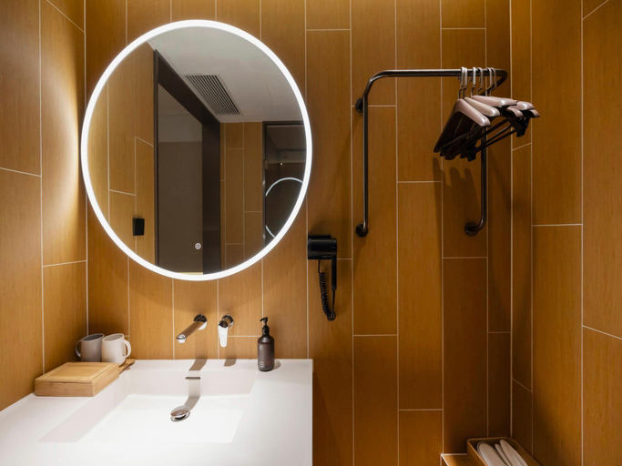 Bathroom 4, Ji Hotel (Beijing Shunyi Yanjing Bridge) , Beijing