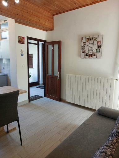Others 4, Apartment Kiwi, Labin