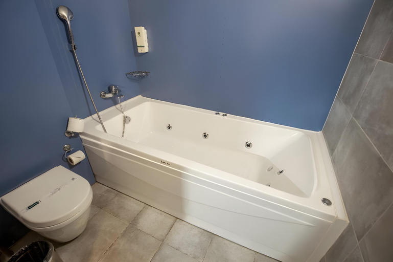 Bathroom 4, Sen Otel, Merkez