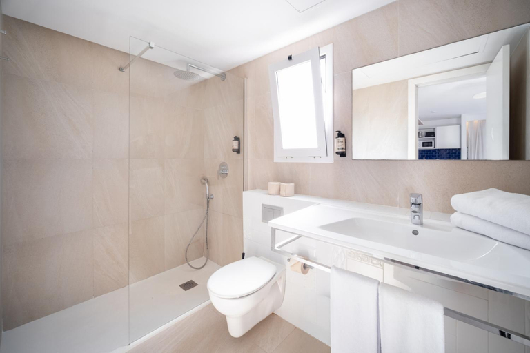 Bathroom 3, Serenity Sands Apartment, Baleares