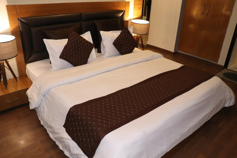 Bedroom 5, Hotel centrum, Hardwar