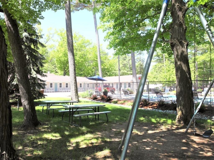 Outdoor dining 3, Grand Bend's Blue Water Motel, Lambton
